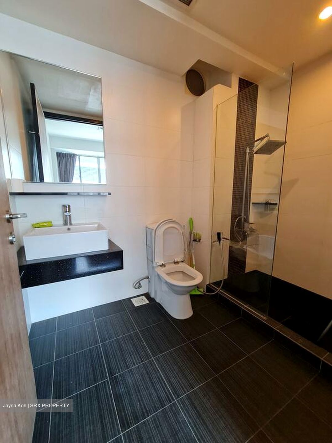 Zedge (D11), Apartment #632750501
